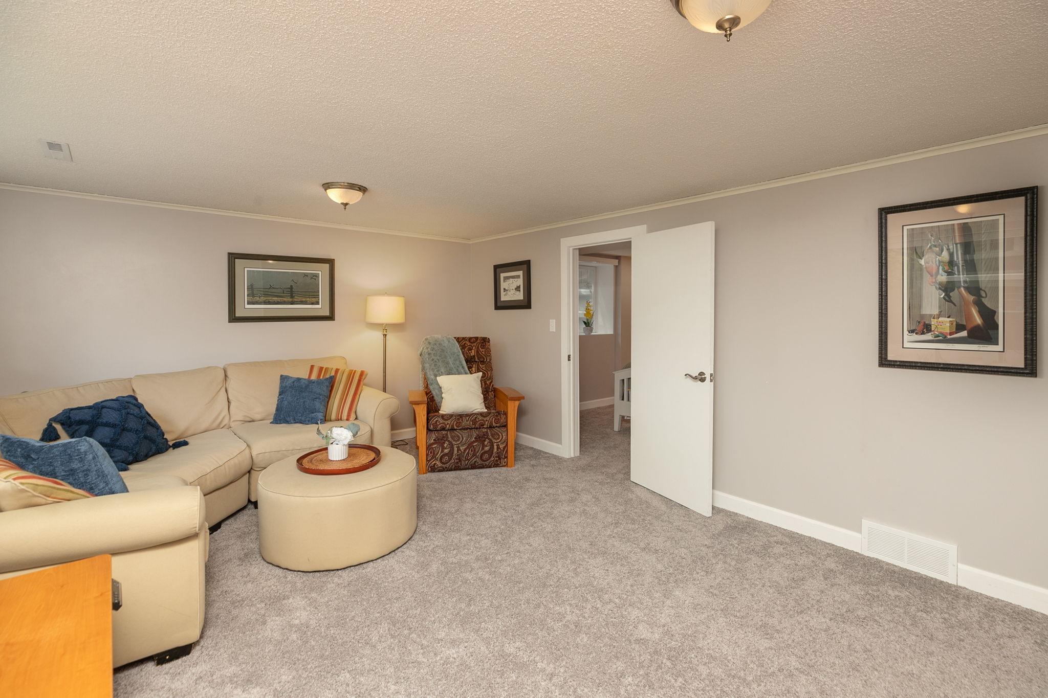 3203 Knoll Lane Northwest Rochester, MN 55901 - Photo 21 of 35 Gallery Image 21