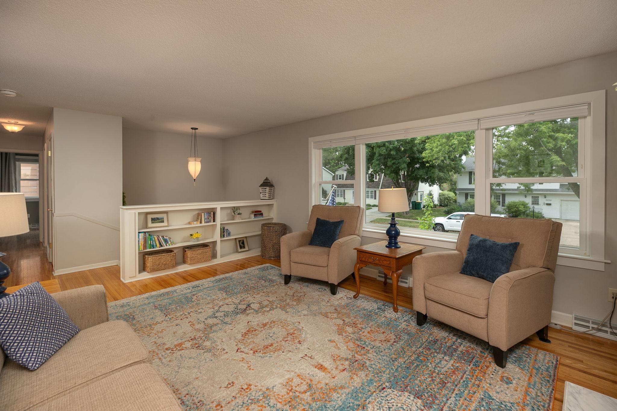 3203 Knoll Lane Northwest Rochester, MN 55901 - Photo 3 of 35 Gallery Image 3