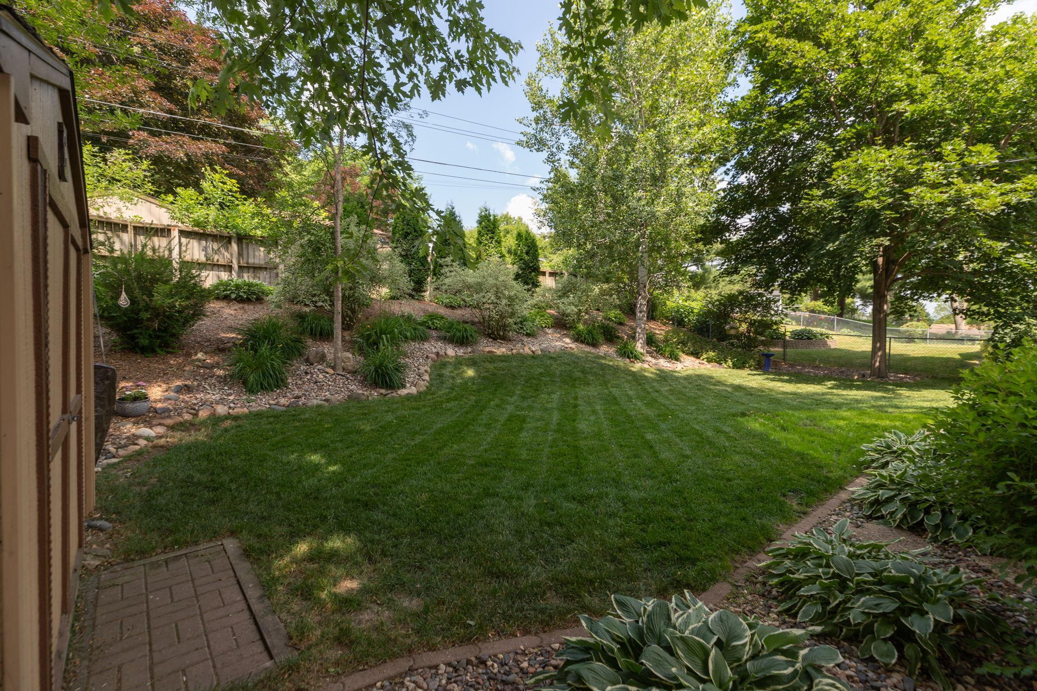 3203 Knoll Lane Northwest Rochester, MN 55901 - Photo 33 of 35 Gallery Image 33