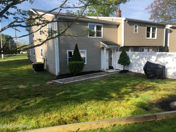$2,500 | 12 Johnson Street, Unit A, Brick, NJ 08724