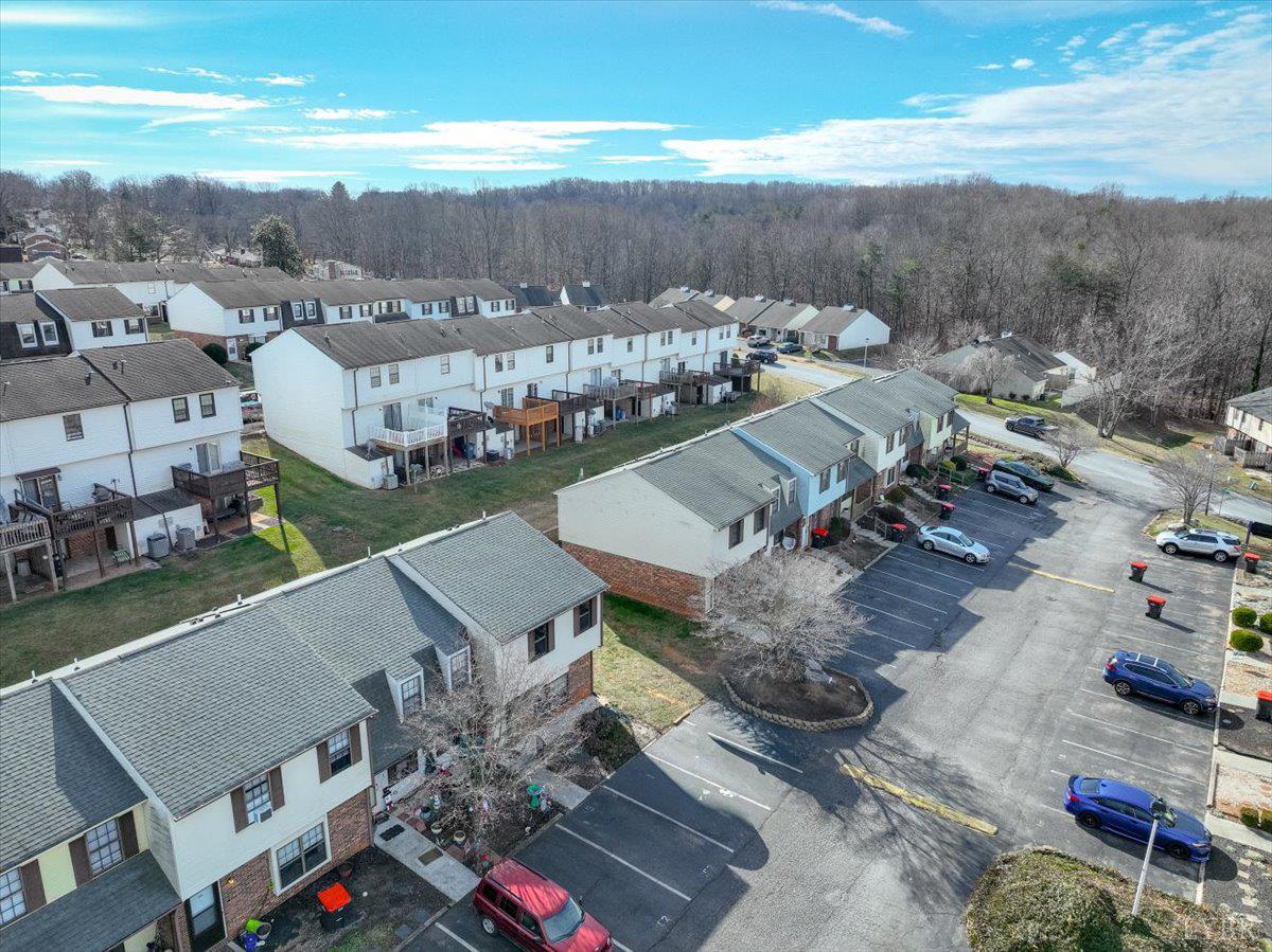 154 Kitty Hawk Square Lynchburg, VA 24502 - Photo 28 of 30 a view of a city