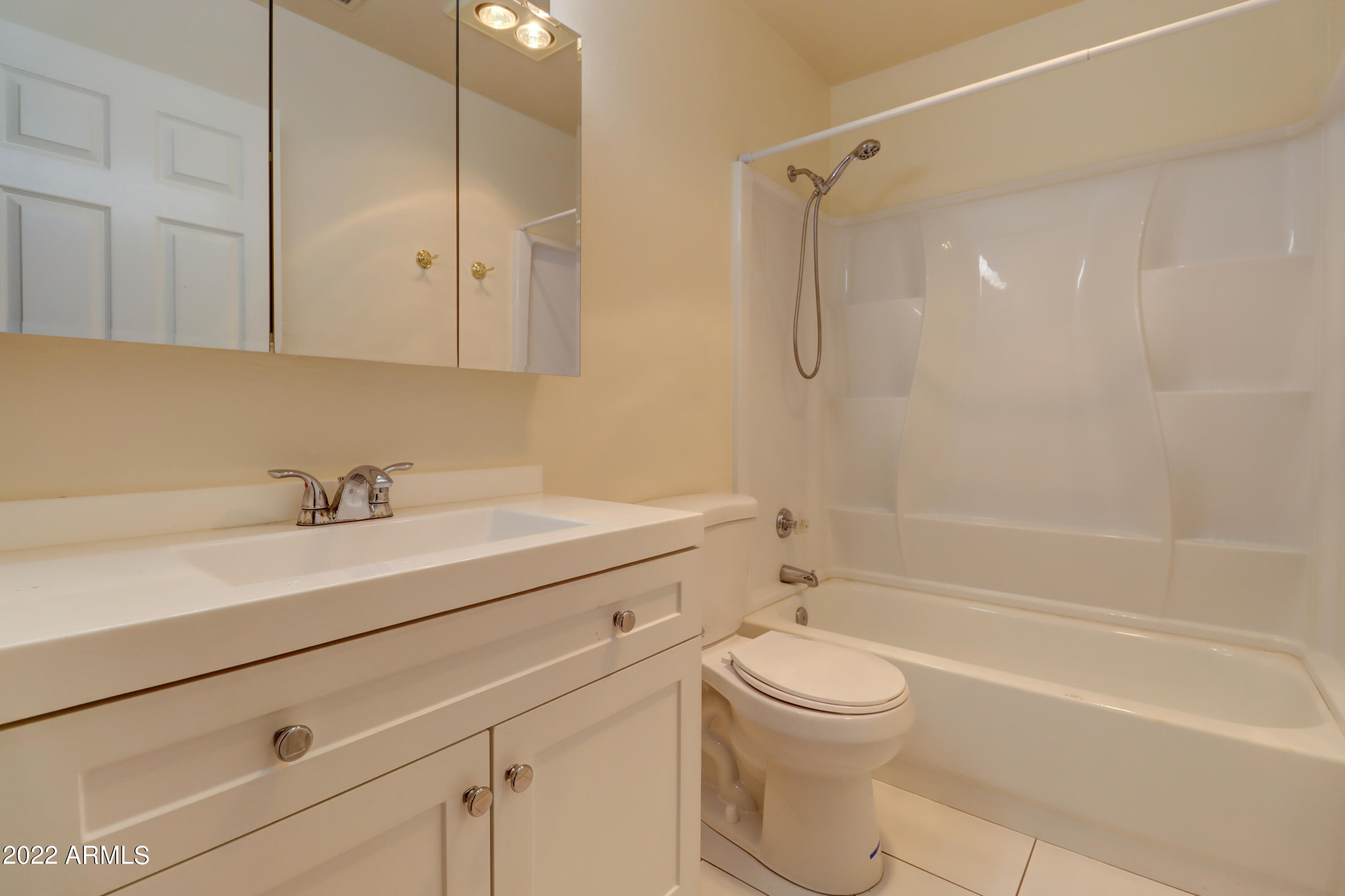 905 Old Stage Road Prescott, AZ 86303 - Photo 17 of 24 Primary Bathroom