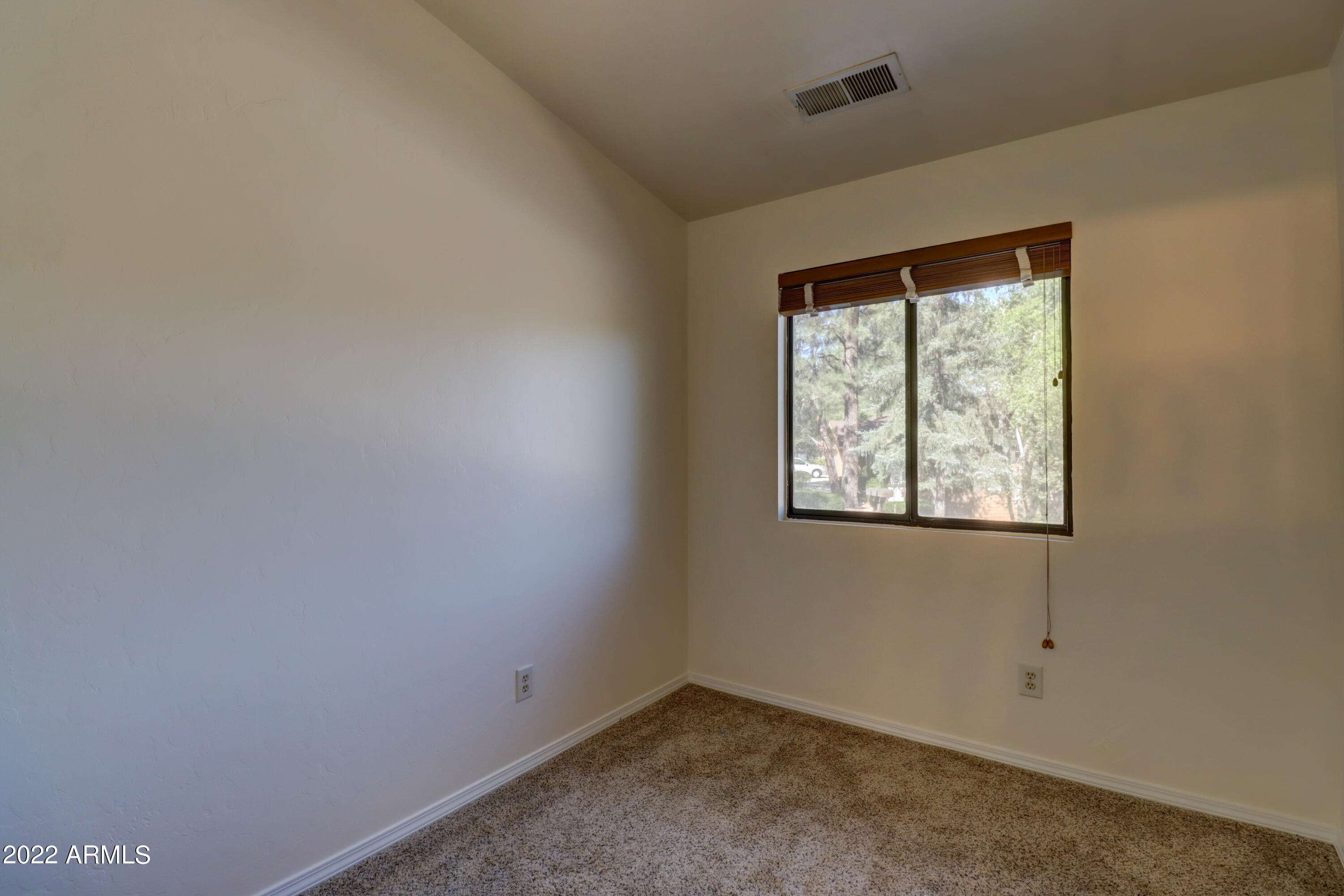 905 Old Stage Road Prescott, AZ 86303 - Photo 20 of 24 Guest Bedroom 1