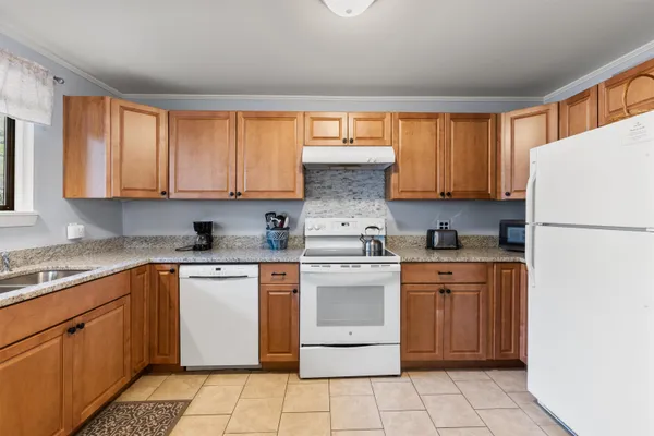 $216,000 | 42 Wylie Court, Unit 1, Conway, NH 03860