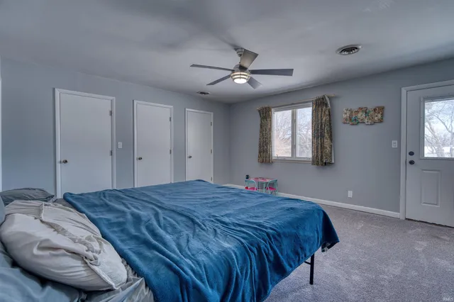 $359,900 | 986 Highway 168, Fort Branch, IN 47648