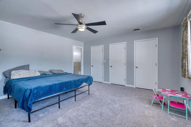 $359,900 | 986 Highway 168, Fort Branch, IN 47648