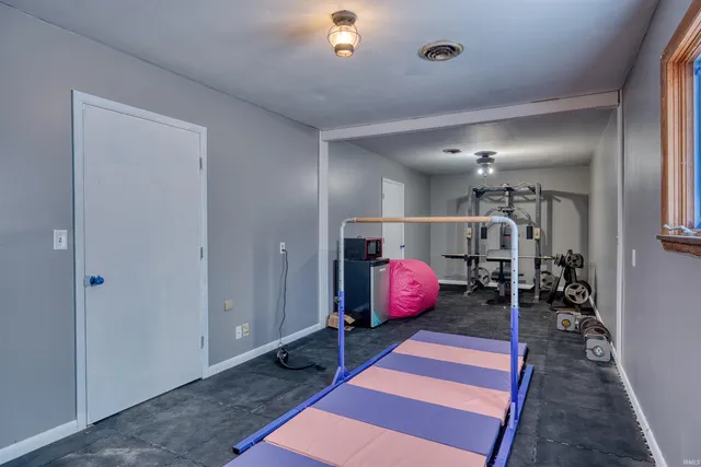 $359,900 | 986 Highway 168, Fort Branch, IN 47648