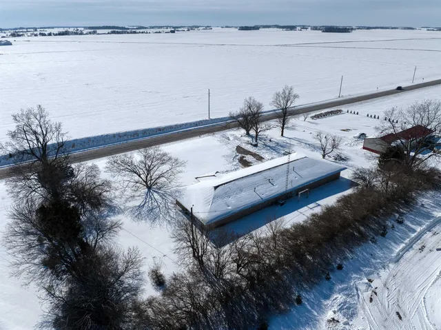 $359,900 | 986 Highway 168, Fort Branch, IN 47648