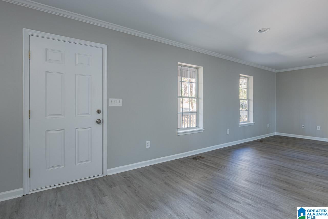 147 Cane Hedge Road Birmingham, AL 35210 - Photo 4 of 36