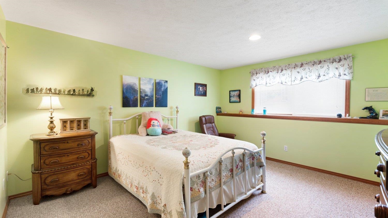 15406 North Ferrall Street Mead, WA 99021 - Photo 32 of 43 Gallery Image 32