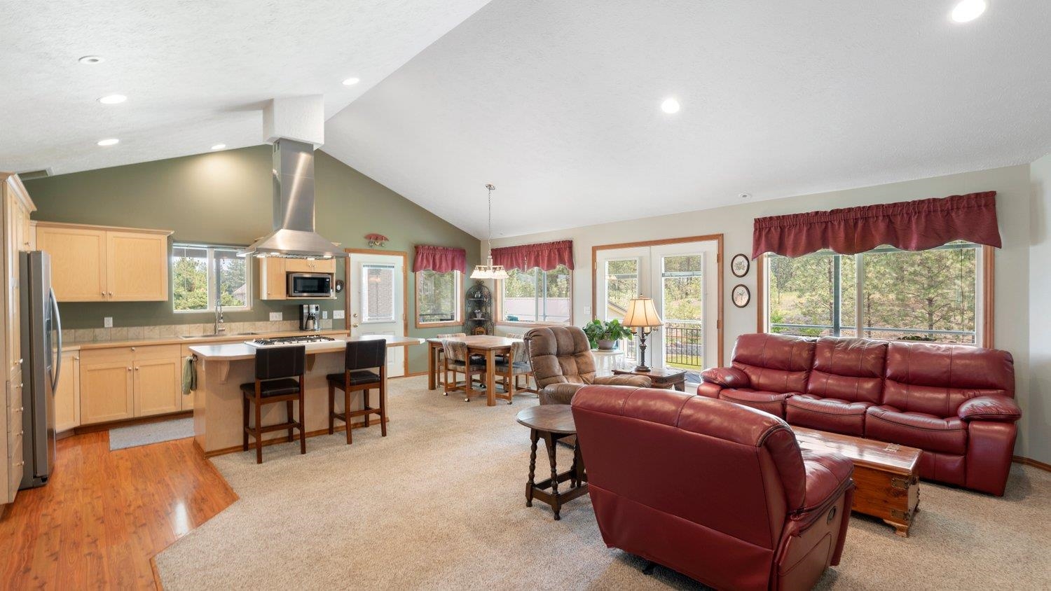 15406 North Ferrall Street Mead, WA 99021 - Photo 6 of 43 Gallery Image 6