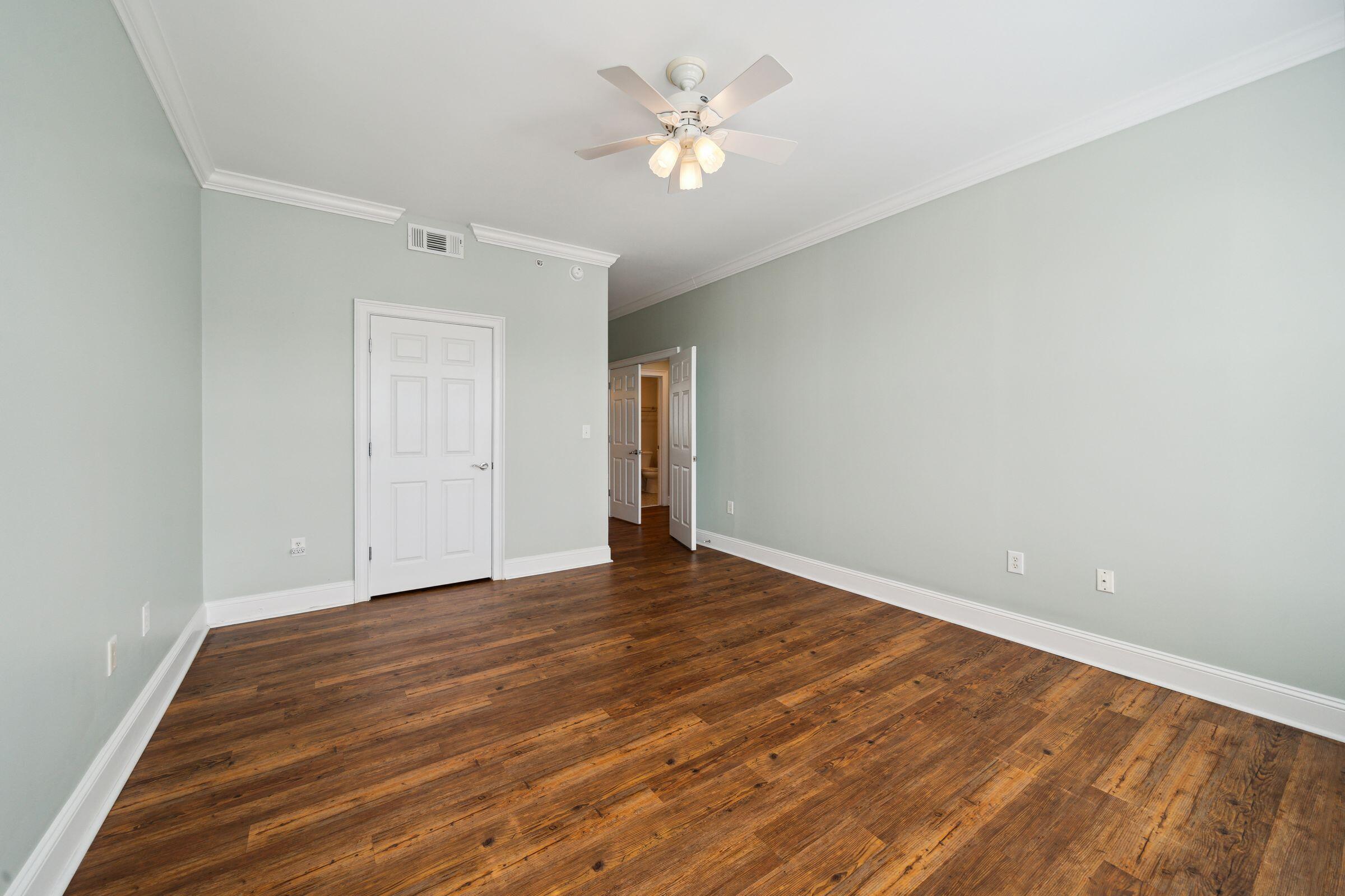 498 Albemarle Road, Unit 511 Charleston, SC 29407 - Photo 25 of 55 498Albemarle-KeenEyeMarketing-028