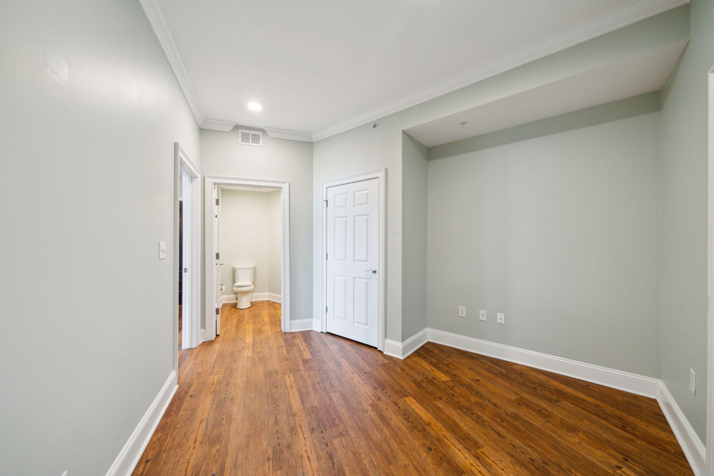 498 Albemarle Road, Unit 511 Charleston, SC 29407 - Photo 36 of 55 498Albemarle-KeenEyeMarketing-041