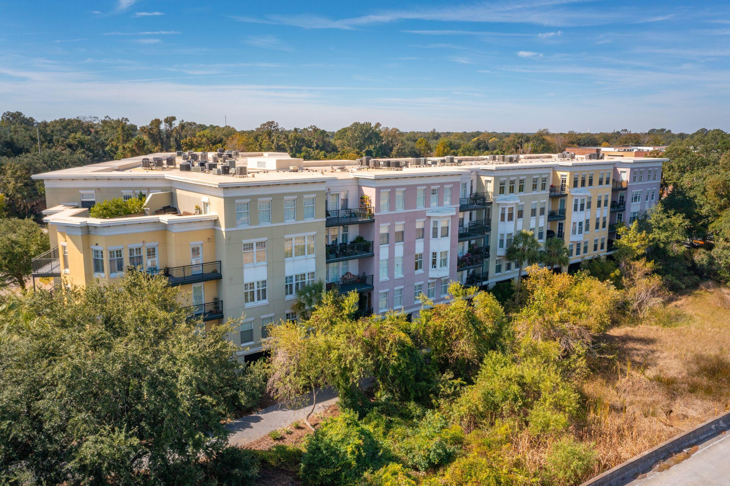 498 Albemarle Road, Unit 511 Charleston, SC 29407 - Photo 44 of 55 498Albemarle-KeenEyeMarketing-054