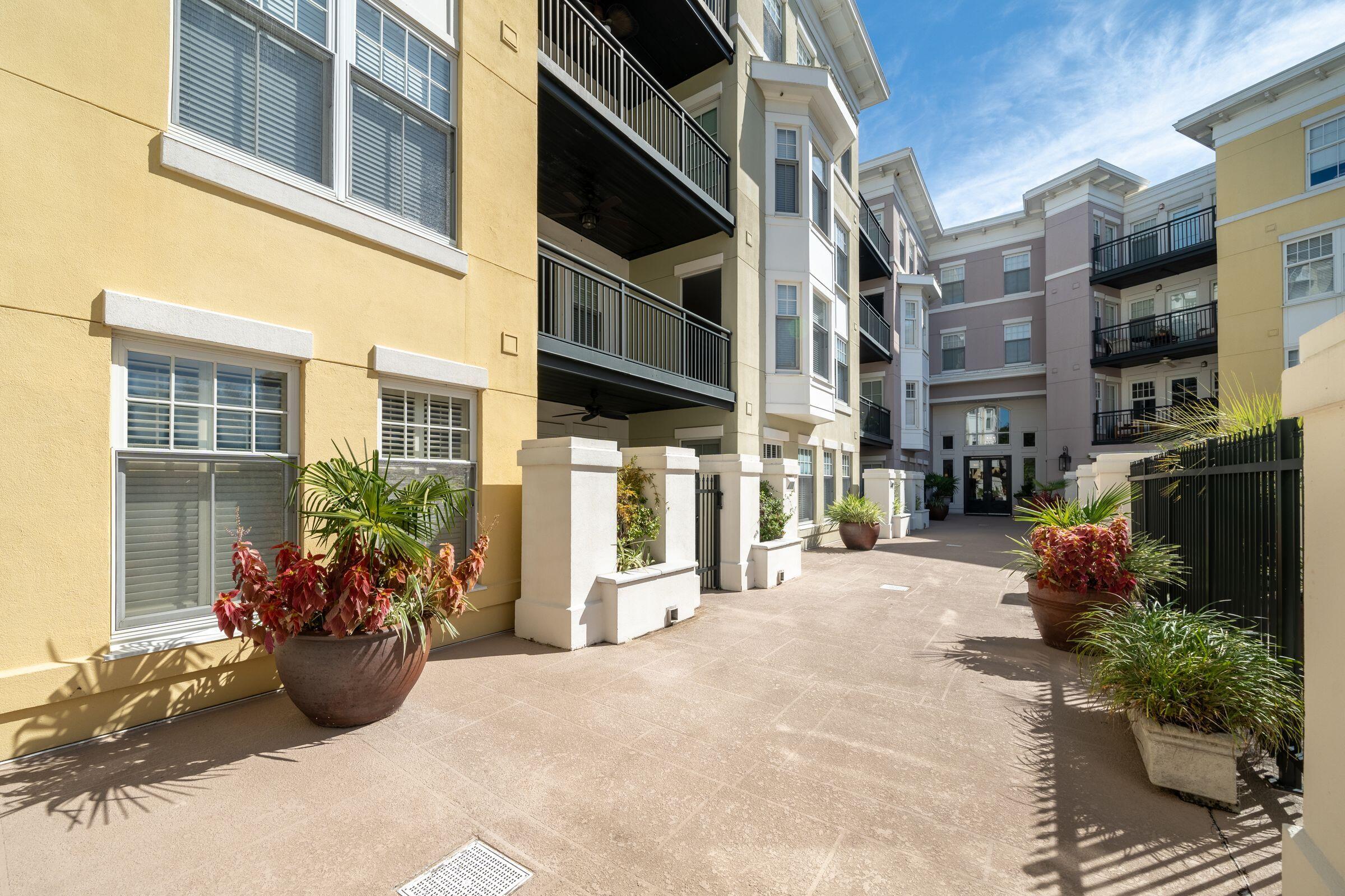 498 Albemarle Road, Unit 511 Charleston, SC 29407 - Photo 48 of 55 498Albemarle-KeenEyeMarketing-049