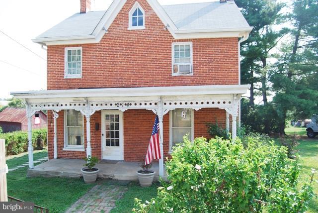 214 South Main Street Boonsboro, MD 21713 - Photo 14 of 29 Exterior (Front)