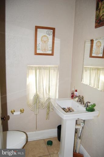 214 South Main Street Boonsboro, MD 21713 - Photo 5 of 29 Bath