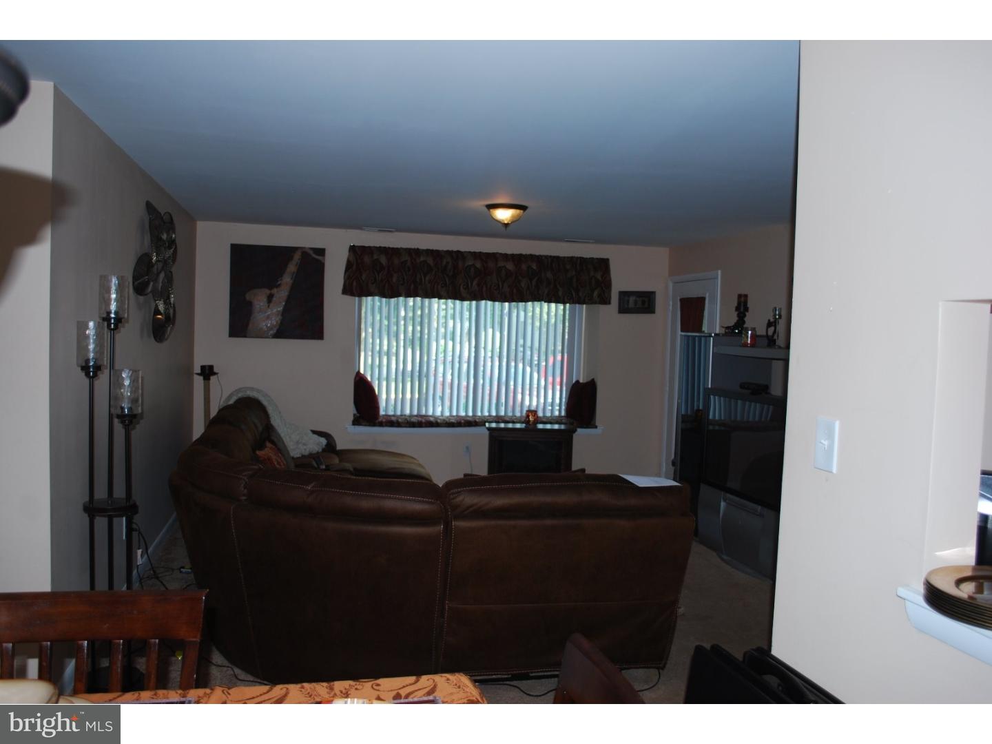 4705 A Dunbarton Road Mount Laurel, NJ 08054 - Photo 5 of 17 Living Room