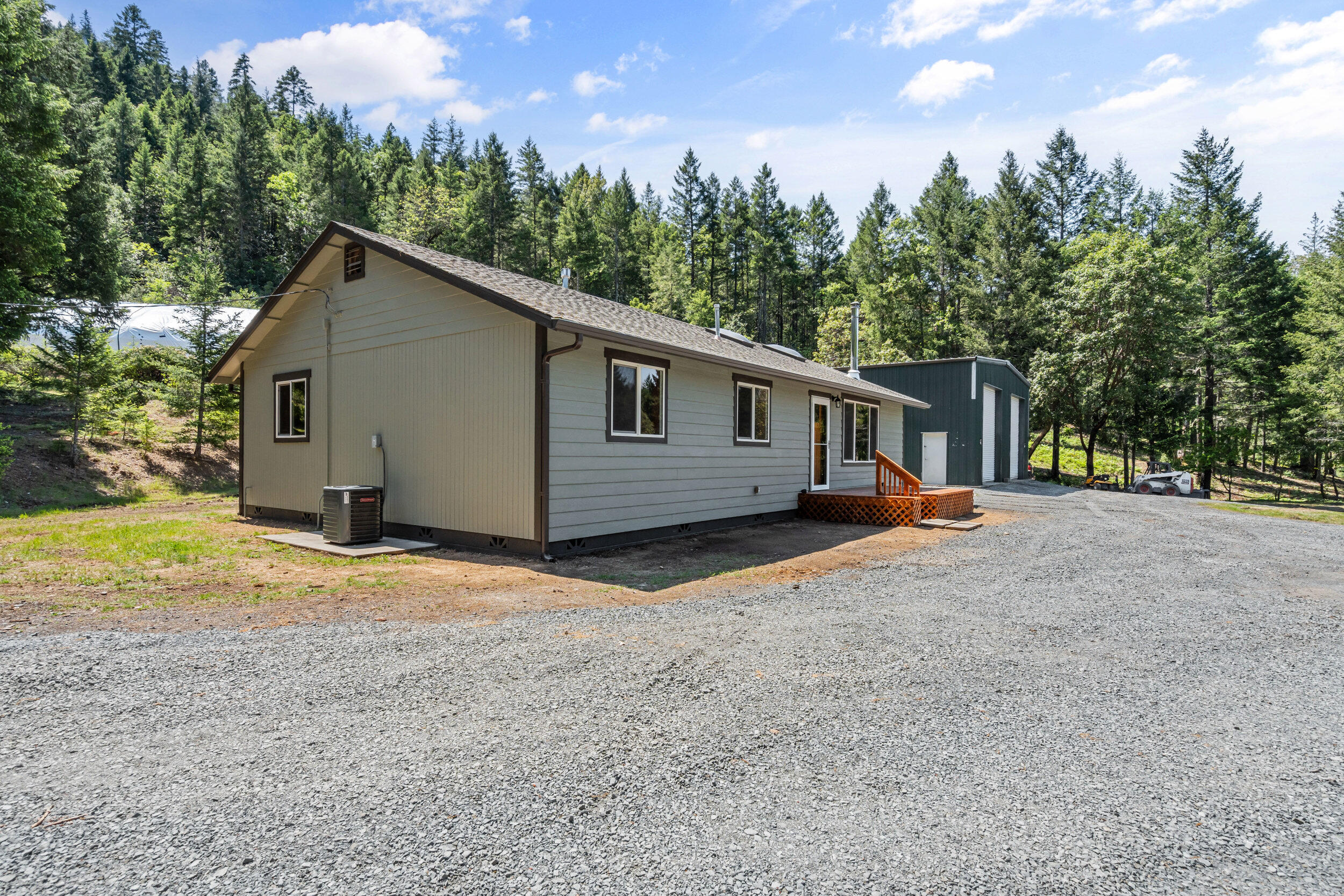 2573 Reeves Creek Road Selma, OR 97538 - Photo 27 of 41 27