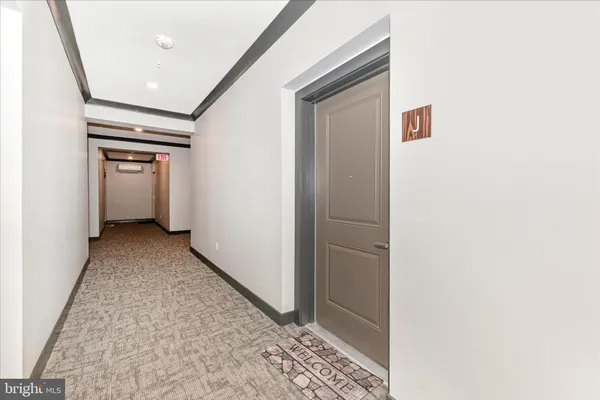 $520,000 | 12865 Mosaic Pk Way, Unit 3J, Herndon, VA 20171