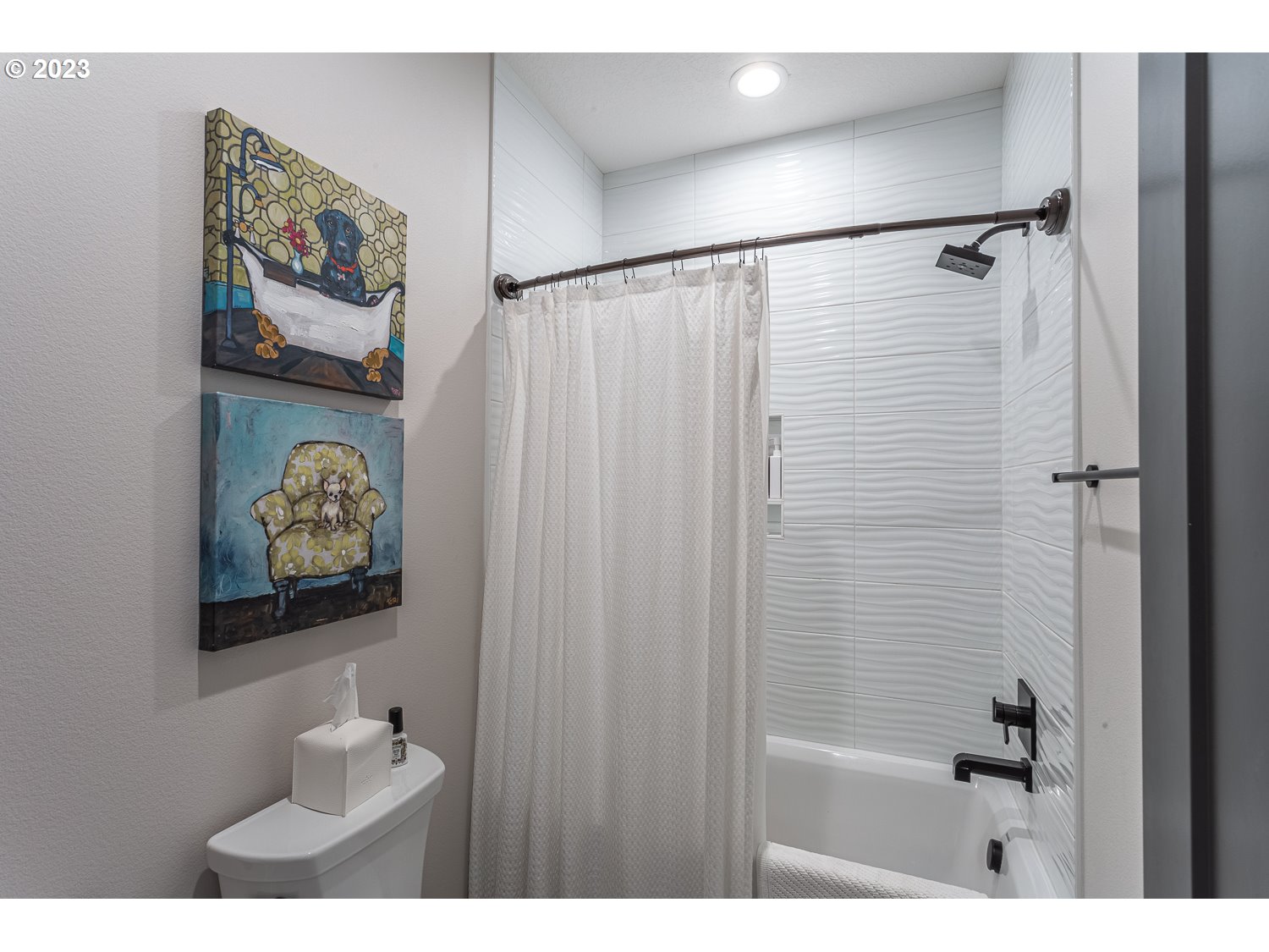 2000 Northwest 33rd Way Camas, WA 98607 - Photo 41 of 48 a bathroom with a bathtub and a shower