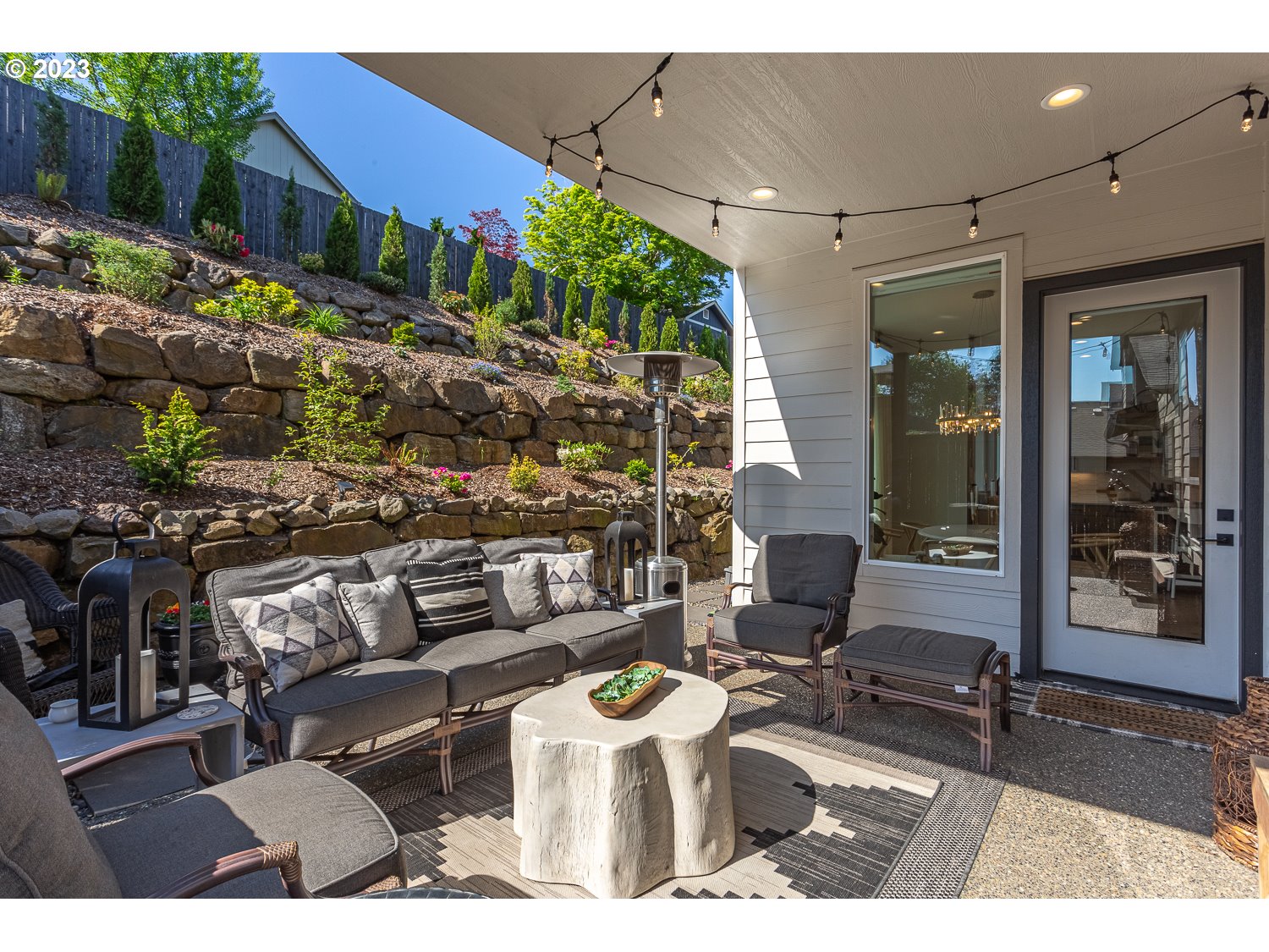 2000 Northwest 33rd Way Camas, WA 98607 - Photo 45 of 48 a building outdoor space with patio furniture