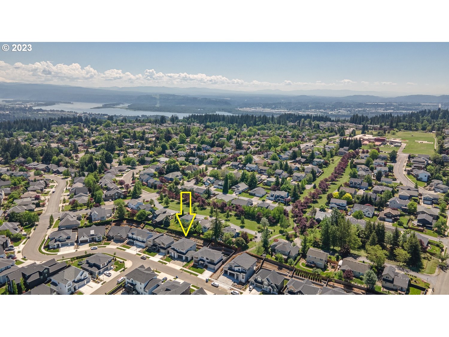 2000 Northwest 33rd Way Camas, WA 98607 - Photo 48 of 48 an aerial view of residential building and ocean