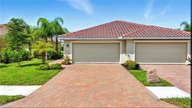 $2,450 | 1676 Alameda Drive, Naples, FL 34120