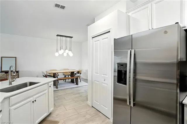 $2,450 | 1676 Alameda Drive, Naples, FL 34120