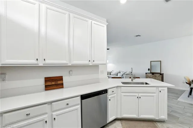 $2,450 | 1676 Alameda Drive, Naples, FL 34120