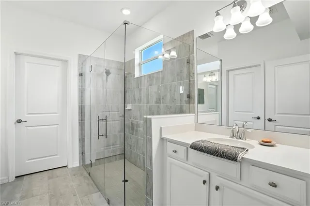 $2,450 | 1676 Alameda Drive, Naples, FL 34120