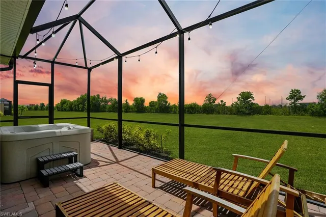 $2,450 | 1676 Alameda Drive, Naples, FL 34120