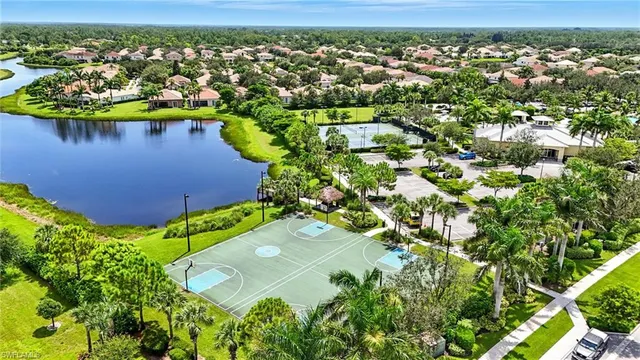 $2,450 | 1676 Alameda Drive, Naples, FL 34120