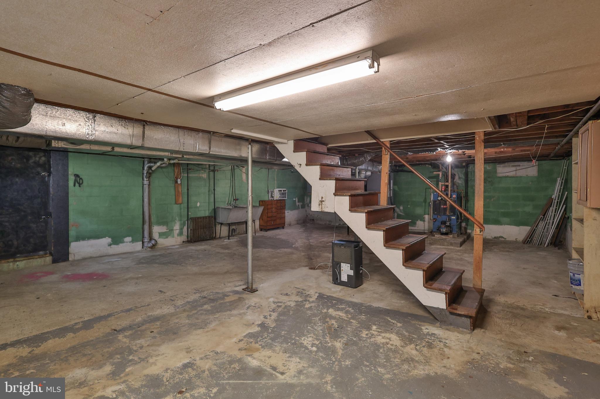 769 Lafayette Avenue Palmerton, PA 18071 - Photo 37 of 46 a view of entryway