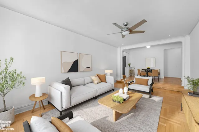 $925,000 | 255 West 23rd Street, Unit 5B | Chelsea