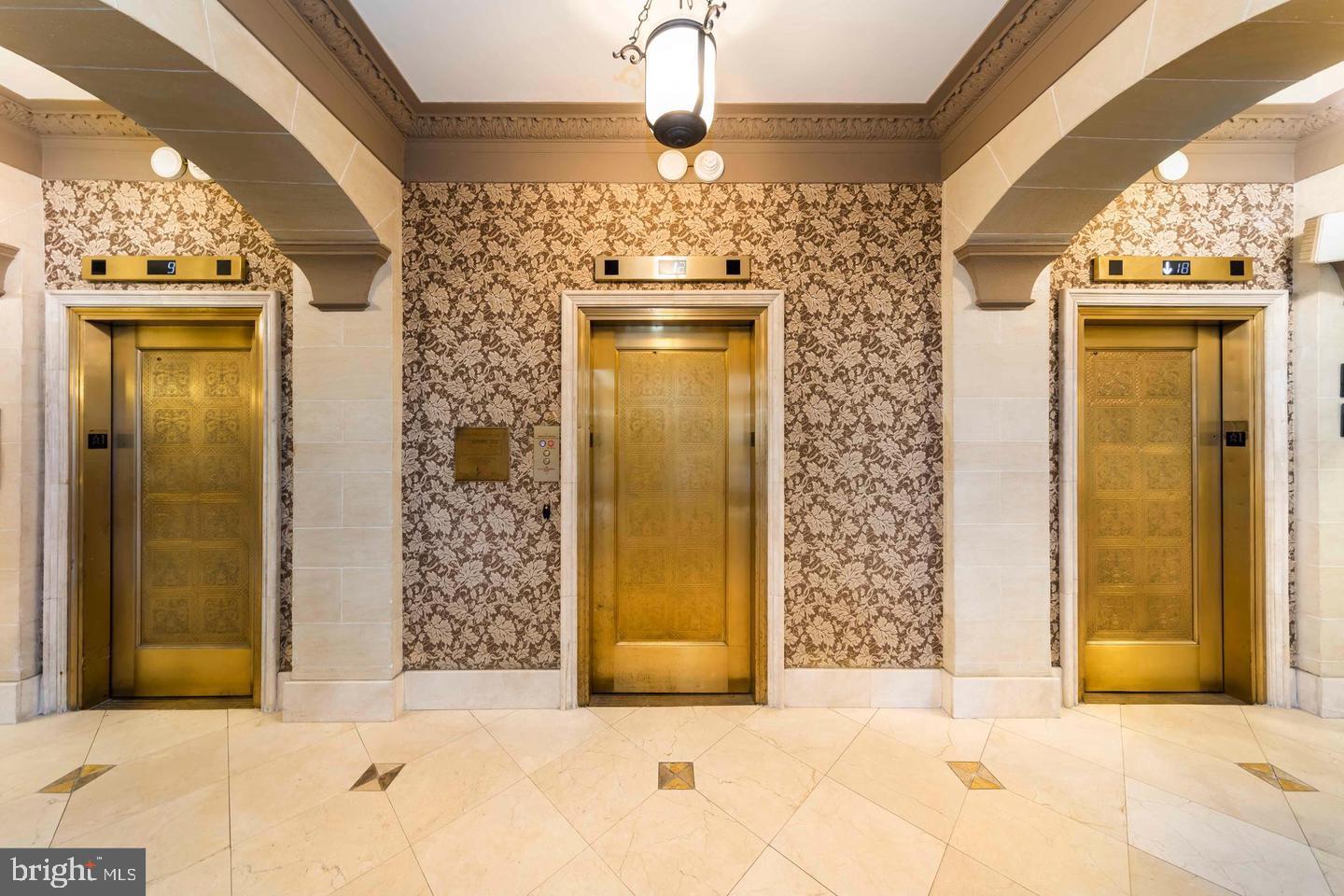 222 West Rittenhouse Square, Unit 404 Philadelphia, PA 19103 - Photo 14 of 19