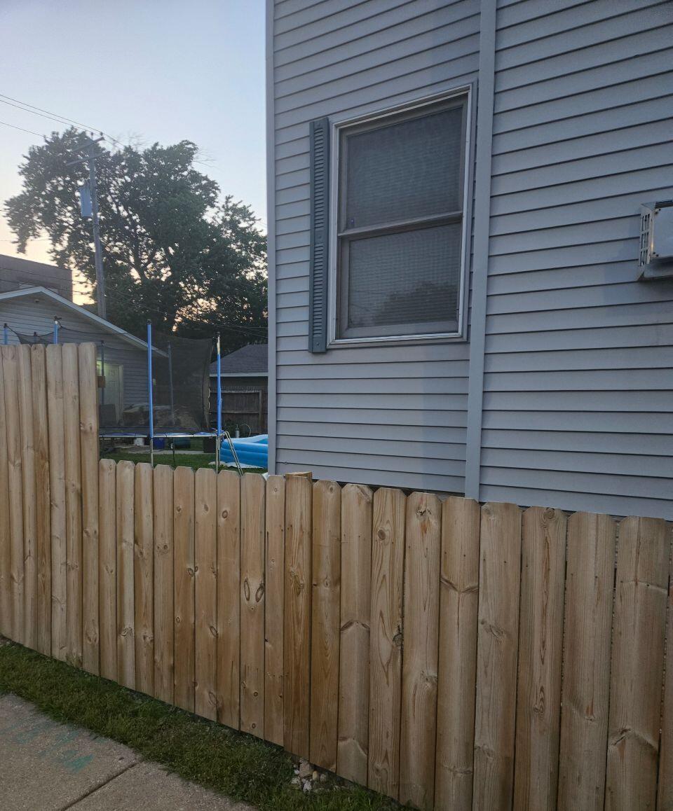 503 North 29th Street Milwaukee, WI 53208 - Photo 15 of 21 Side of House