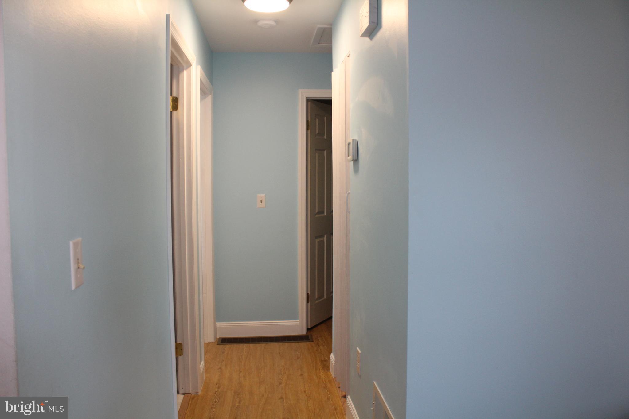 110 Poplar Road New Cumberland, PA 17070 - Photo 19 of 24 Hallway