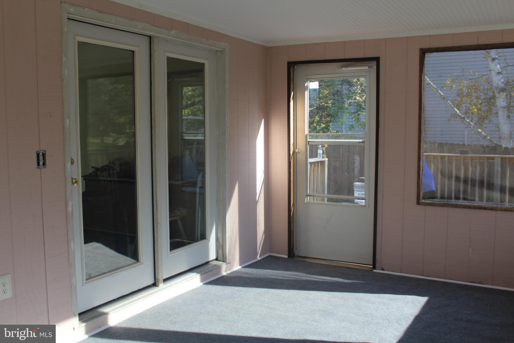Screen Porch
