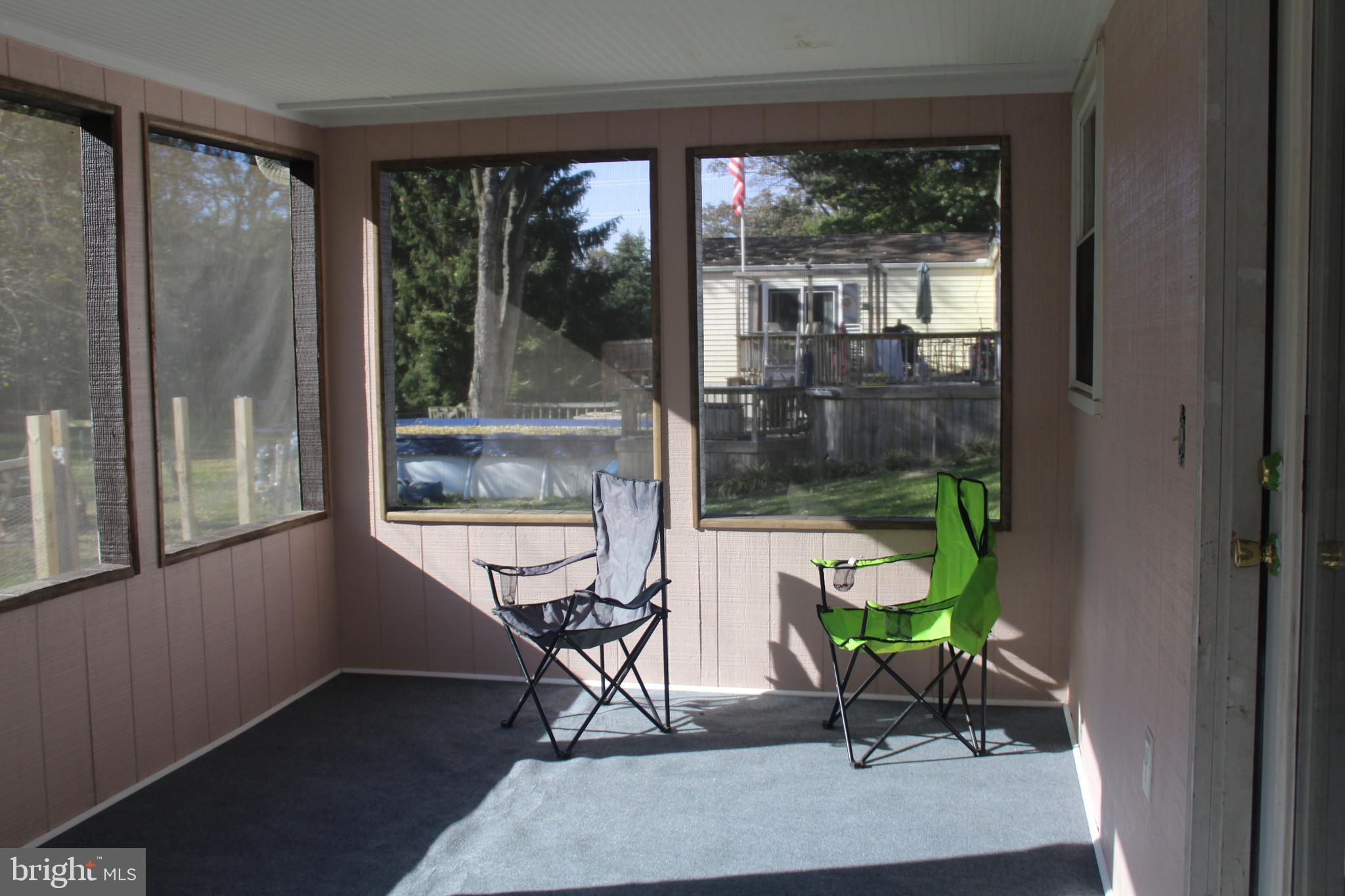 Screen Porch
