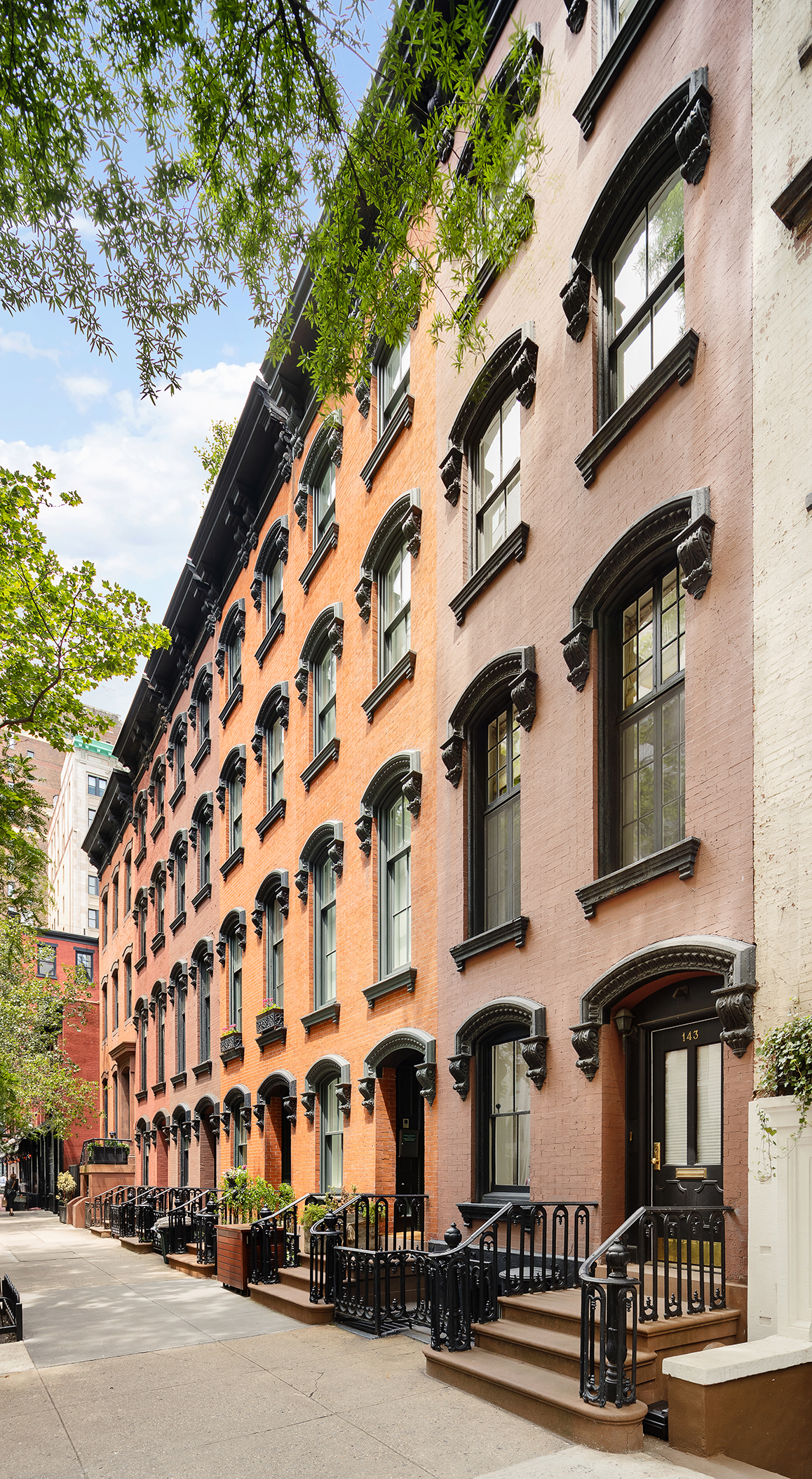 143 East 18th Street Manhattan, NY 10003 - Photo 2 of 23