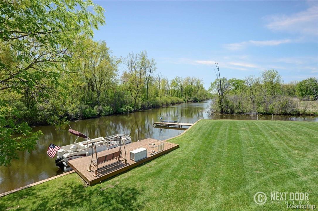 13554 North Road Fenton, MI 48430 - Photo 12 of 44 CNG_0024_5_6.jpg
