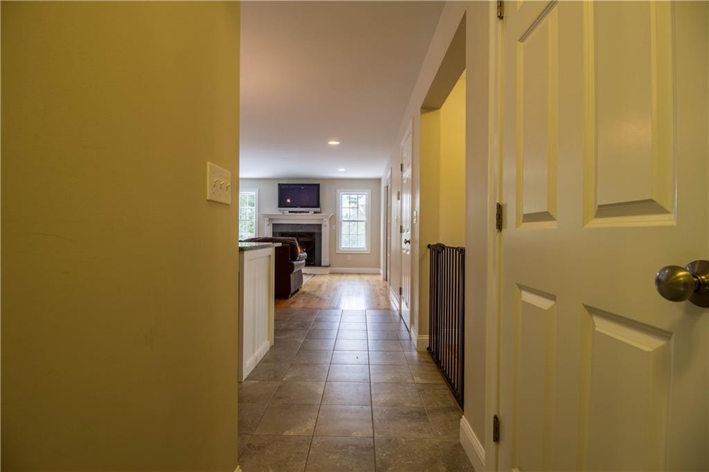 21 Cross Ridge Drive Windham, ME 04062 - Photo 14 of 23 Photo