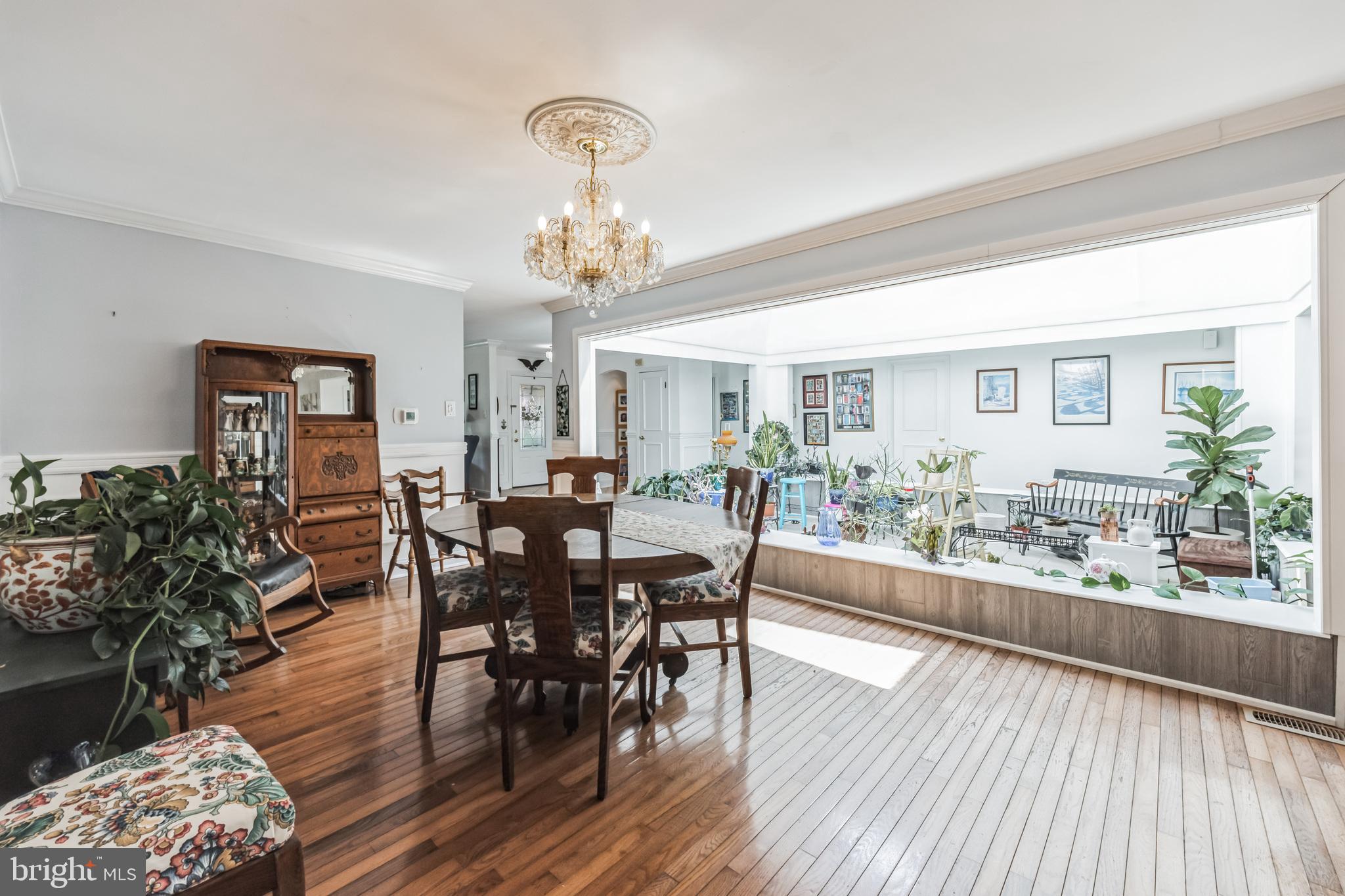 838 Marlowe Road Cherry Hill, NJ 08003 - Photo 10 of 32 Dining area