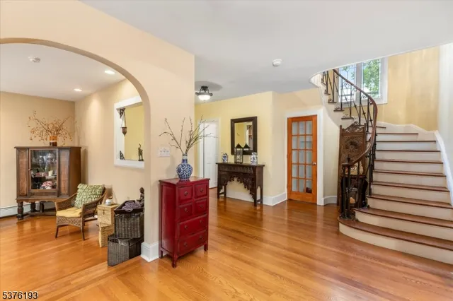 a view of livingroom with furniture and wooden floor