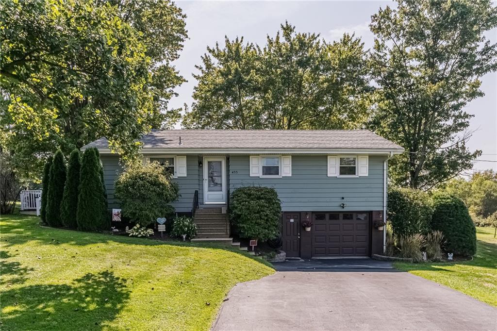 455 Glade Mills Road Valencia, PA 16059 - Photo 1 of 30 Gallery Image 1