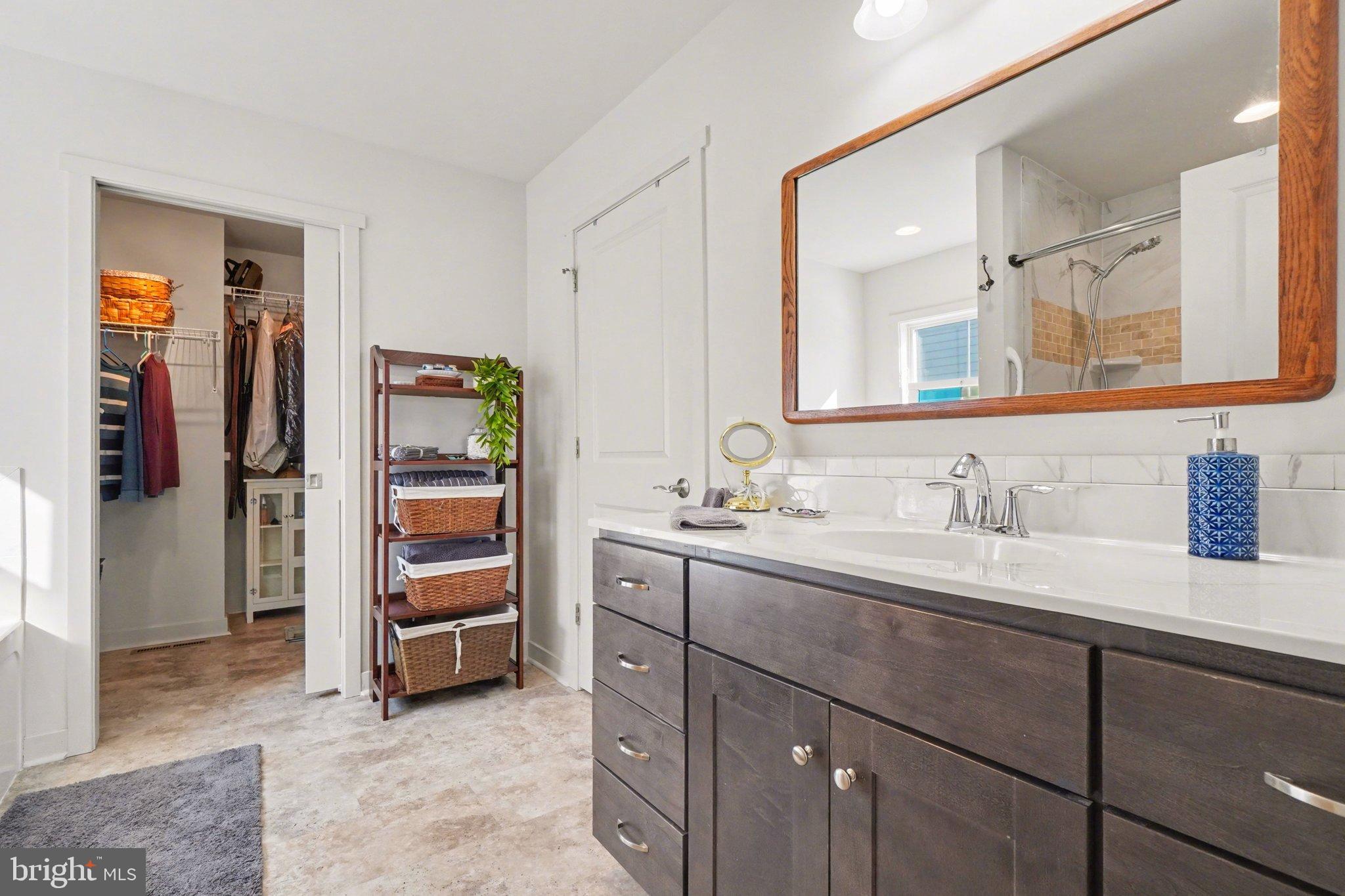 6029 Station Cir Road Harrisburg, PA 17111 - Photo 12 of 28