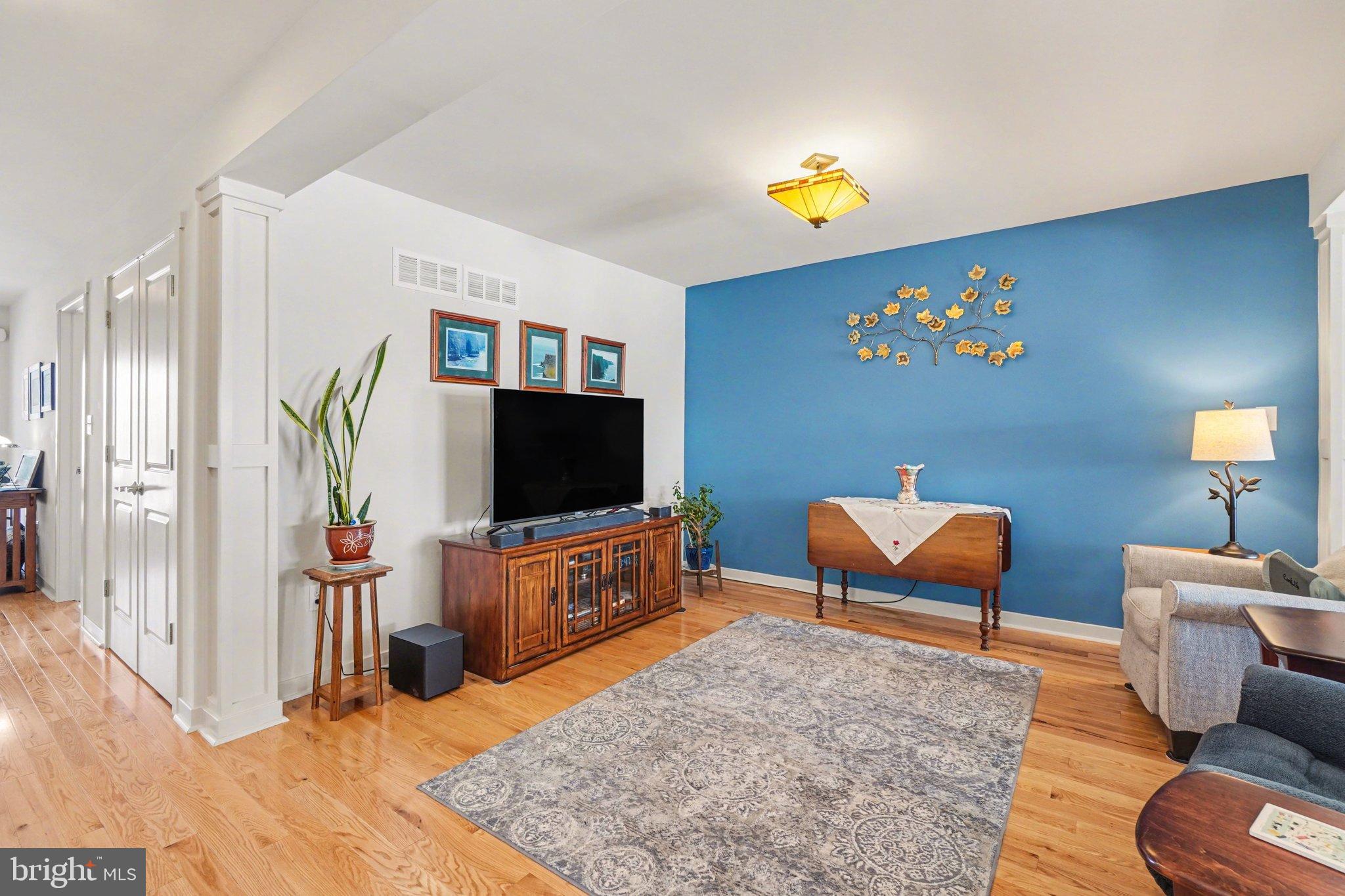 6029 Station Cir Road Harrisburg, PA 17111 - Photo 8 of 28