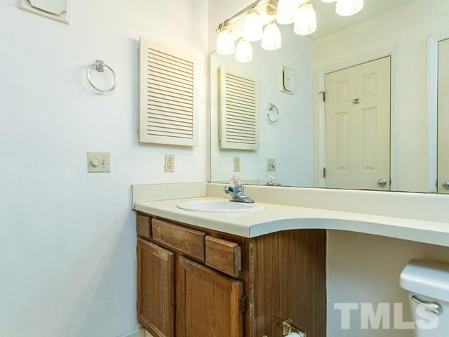 204 Broad Leaf Circle, Unit 204 Raleigh, NC 27613 - Photo 21 of 30