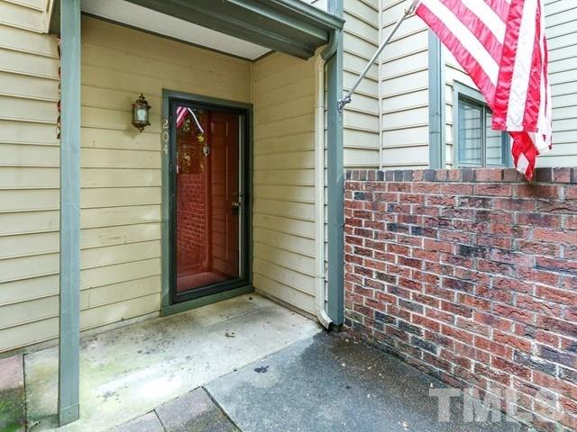 204 Broad Leaf Circle, Unit 204 Raleigh, NC 27613 - Photo 4 of 30